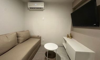 DEPARTAMENTO ABUEBLADO EN RENTA - JARDINES DEL BOSQUE