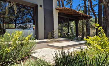Casa - cabaña en venta en Tapalpa amueblada y equipada