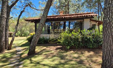 Casa - cabaña en venta en Tapalpa amueblada y equipada
