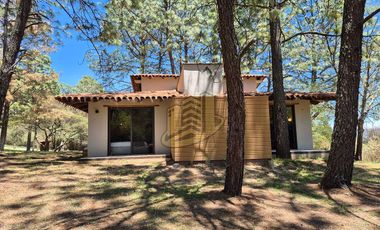 Casa - cabaña en venta en Tapalpa amueblada y equipada