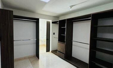 Residencia de Lujo en Naranjos Querétaro con Alberca y Terraza