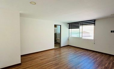 Residencia de Lujo en Naranjos Querétaro con Alberca y Terraza