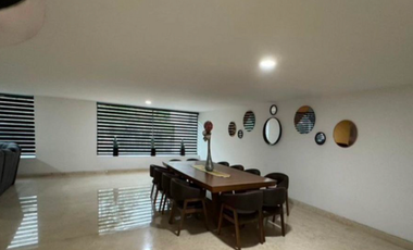 Residencia de Lujo en Naranjos Querétaro con Alberca y Terraza