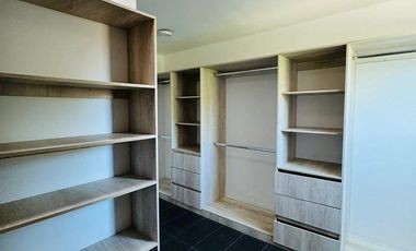 Residencia de Lujo en Naranjos Querétaro con Alberca y Terraza