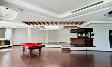 Residencia de Lujo en Naranjos Querétaro con Alberca y Terraza