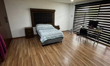 Residencia de Lujo en Naranjos Querétaro con Alberca y Terraza