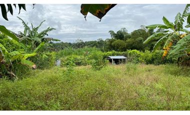 ¡Oportunidad única! Terreno de 960 m² cerca de la Laguna Venecia