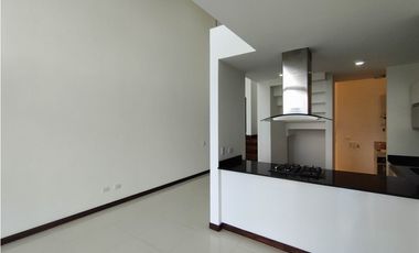 VENTA ESPECTACULAR PENTHOUSE EN CERRITOS PEREIRA