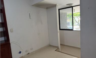 APARTA ESTUDIO EN CALASANZ $ 215.000.000