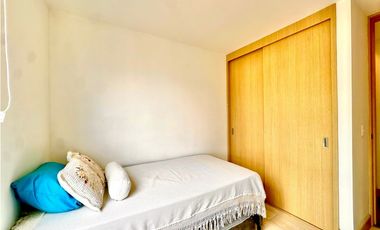 Apartamento moderno para la renta amoblada en la loma del indio