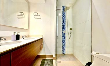 Apartamento moderno para la renta amoblada en la loma del indio