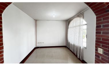 ARRIENDO CASA EN VILLETA