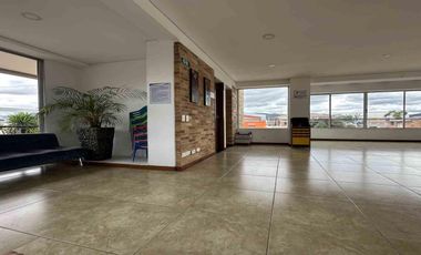 Arriendo - Exclusiva casa en Pinares de Chía