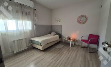 VENTA (EN EXCLUSIVA) CASA 3 DORMITORIOS + PISCINA - B° CONFLUENCIA RURAL, NEUQUÉN