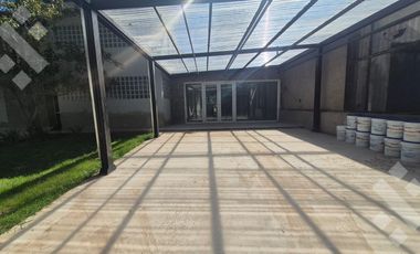 VENTA (EN EXCLUSIVA) CASA 3 DORMITORIOS + PISCINA - B° CONFLUENCIA RURAL, NEUQUÉN