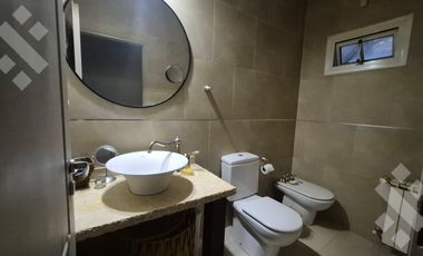 VENTA (EN EXCLUSIVA) CASA 3 DORMITORIOS + PISCINA - B° CONFLUENCIA RURAL, NEUQUÉN