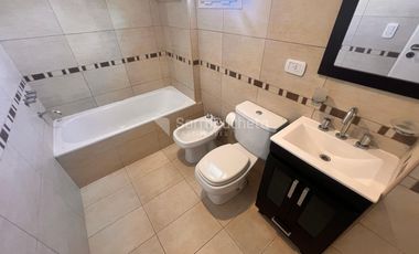 Alquiler departamento 2 ambientes en Moron centro.