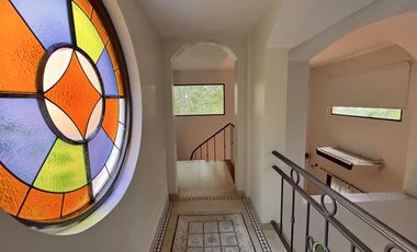 Imponente Propiedad con Piscina en Venta en Fincas de Hudson