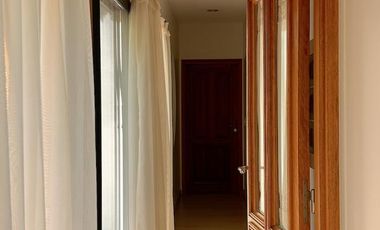 Imponente Propiedad con Piscina en Venta en Fincas de Hudson