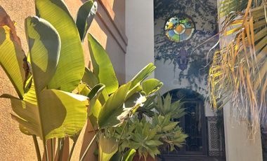 Imponente Propiedad con Piscina en Venta en Fincas de Hudson