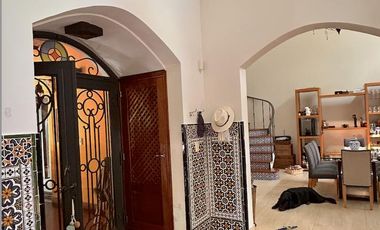 Imponente Propiedad con Piscina en Venta en Fincas de Hudson