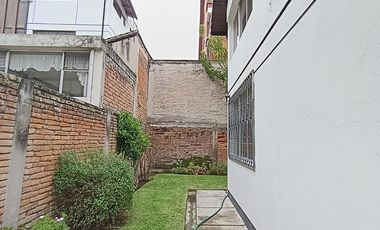 Casa 284 m2 4 habitaciones con Amplio Terreno en El Batán