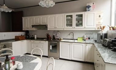 Casa 284 m2 4 habitaciones con Amplio Terreno en El Batán