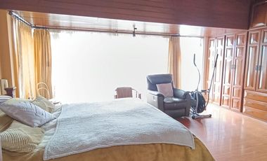 Casa 284 m2 4 habitaciones con Amplio Terreno en El Batán