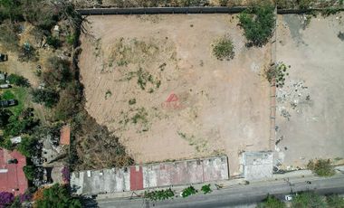 Terreno en venta en Huentitán Guadalajara 4,030 m² para desarrollo vertical.