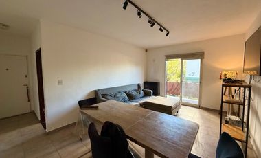 Departamento de 4 ambientes con Balcon