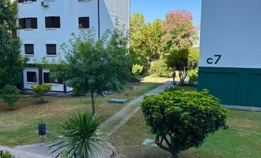 Departamento de 4 ambientes con Balcon