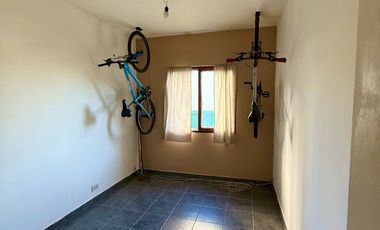 Departamento de 4 ambientes con Balcon