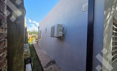 En Venta, Casa de 3 Dormitorios, Barrio Don Higinio II, Fernandez Oro