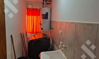 En Venta, Casa de 3 Dormitorios, Barrio Don Higinio II, Fernandez Oro