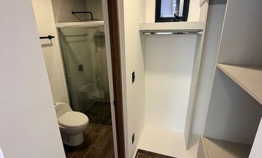 Departamento en ZAKIA (dentro de plaza comercial) (SM)