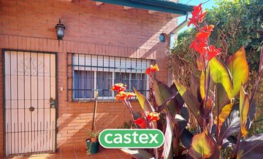 Casa en  alquiler anual en Pilar