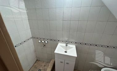 PH 2 Ambientes Planta Baja en Carapachay en Venta