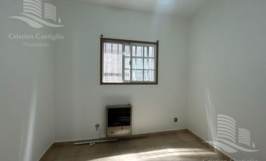 PH 2 Ambientes Planta Baja en Carapachay en Venta