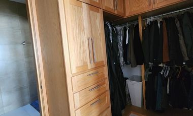 CASA EN VENTA ZONA VALLES IMPECABLE