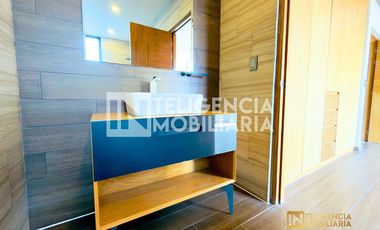 CASA EN VENTA - FRACCIONAMIENTO BOSQUES DE LA TRINIDAD