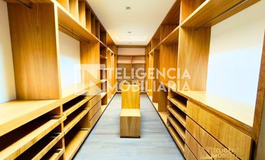 CASA EN VENTA - FRACCIONAMIENTO BOSQUES DE LA TRINIDAD