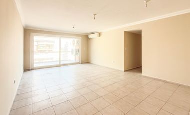 Departamento Monteagudo al 800