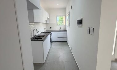 Vende Casa en PH de 1 Sóla Planta