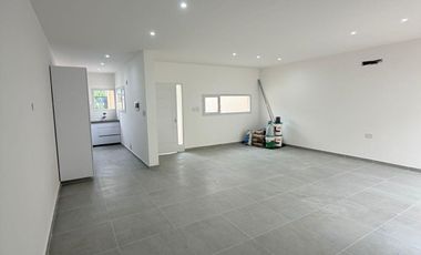 Vende Casa en PH de 1 Sóla Planta