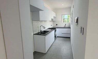 Vende Casa en PH de 1 Sóla Planta