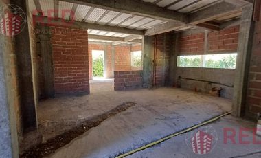 Vende Casa  en Barrio Privado Santa Rita Plottier