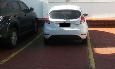 Departamento monoambiente con cochera doble. - La Lucila