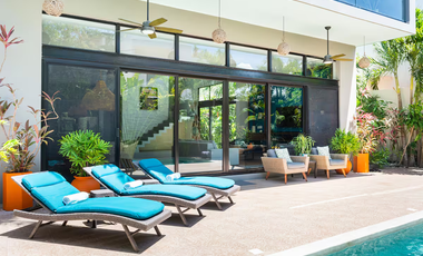 Casa Lulu – Villa de lujo con diseño tropical, paneles solares y piscina privada