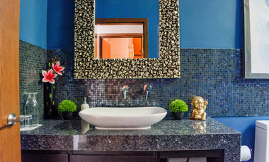 Casa Lulu – Villa de lujo con diseño tropical, paneles solares y piscina privada