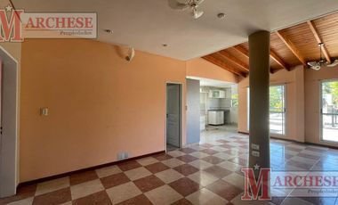 Departamento PH 3 ambientes en alquiler en Ituzaingó